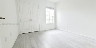 541 Northeast 4th Lane Gallery 13