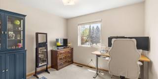 382 Summit Drive Gallery 15
