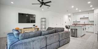 Refined Living at Its Finest | Renovated 3BR Townhome in Jacksonville Gallery 11