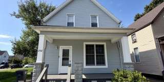 2502 West Delaware Street Gallery 1