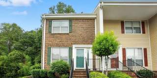 1101 Surry Lane - 1BLDNG 911 UNIT A Gallery 1