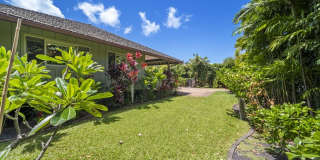 Tropical 4BR Gated Retreat w/ Sauna, Walk to Velzyland Beach Gallery 4