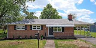 Recently Updated Home Near Downtown Crozet Gallery 1