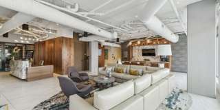 Link Apartments H Street Gallery 14