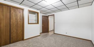 4 Bedroom Lincoln Ranch Home! Gallery 25