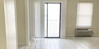 1801 Heinrich St., Unit 13 Gallery 1