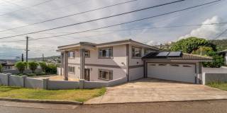 Large and Spacious 4 Bed 4 Bath | 2004 Skyline Dr | $7800 Gallery 1
