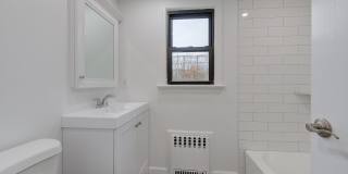 23 Park Avenue Gallery 16