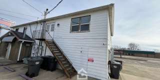 2331 Broadway Street1/2 Gallery 1