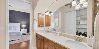 455 NOKOMIS AVENUE S Gallery 25