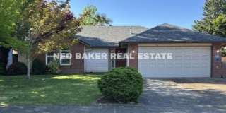 3Bd/2Ba Single Story House - Available to View! Gallery 1