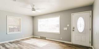 Comfortable 2 Bed, 2 Bath Pet-Friendly Home with Central Air & Cozy Flooring! - Available on June 10th! Comfortable 2 Bed, 2 Bath Pet-Friendly Home with Central Air & Cozy Flooring! - Available on June 10th! Gallery 5