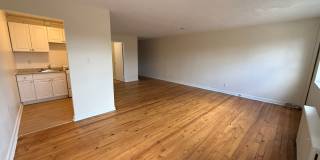 5424 Fifth Avenue Gallery 132