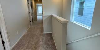 $500 off first month! 4 Bedroom 2.5 Bath Home McMinnville OR Gallery 10