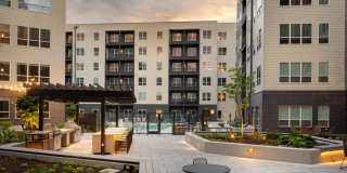 Avalon Hunt Valley and Hunt Valley West Gallery 34