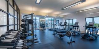 Mariner Bay at Annapolis Town Center Gallery 7