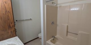 Willow Creek Apartments Gallery 140