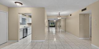 147 Deer Creek Boulevard unit: 401 Gallery 15