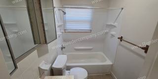 Newly updated 3 bedroom 1 bathroom house Gallery 13