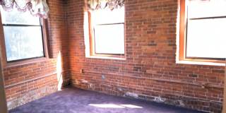 222 Williams Street E Gallery 2