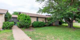 4925 Greenslope Drive Gallery 3
