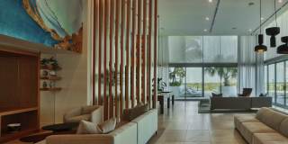 Ascent at Metropolitan Naples Gallery 17