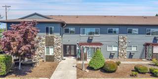 #410 OAK MANOR Gallery 42