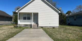 212 Oak Grove Ave Gallery 1