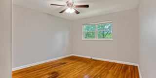 3 Garfield Gallery 7