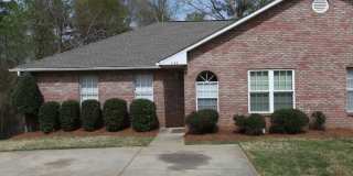 Duplex in Auburn - Available May 2026! Gallery 1