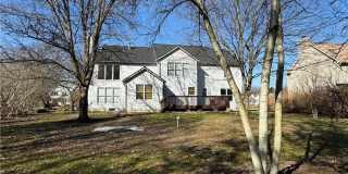 242 Ravenshollow Drive Gallery 24