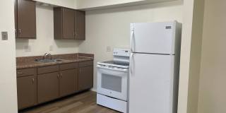 One story 2 bedroom with washer/dryer hook up Gallery 4