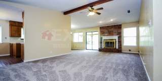 3BR/2BA Home Near Fort Hood with Fireplace and Large Backyard Gallery 5