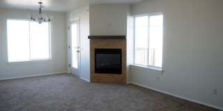 2 Bedroom, 2 Bathroom Condo Gallery 16