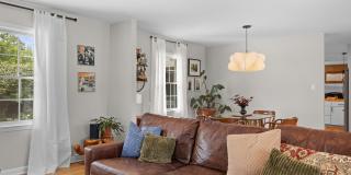202 Windemere Road Gallery 21