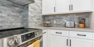 4014 W PALMIRA Avenue 4014 W PALMIRA Avenue Gallery 16
