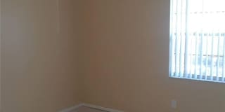 1303 CANDLEWYCK DRIVE Gallery 16