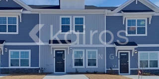 2097 Banyan Circle Gallery 1