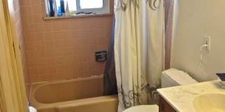 Spacious 5 Bed 2 Bath Home In South Boulder. Gallery 19