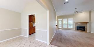 2350 Kendal Green Circle Gallery 3