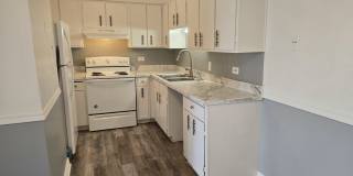 17701 PARK Boulevard Gallery 5