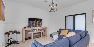 4450 NW 83rd Pkwy Gallery 31