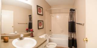 Rosehill Pointe Apartments Gallery 22