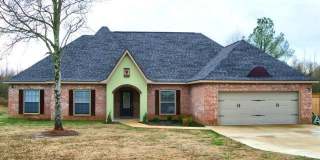 411 Delia Dr. Gallery 1