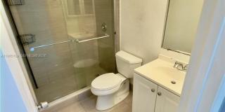 1086 N Hiatus Rd Gallery 13