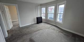 779 E Main Street unit: 2Nd Floor Gallery 8