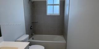 2740 SE 24th Ct Gallery 17