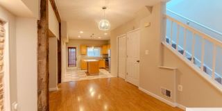 1632 Light St Gallery 4