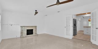 2217 SW 1st Ct Gallery 26