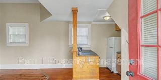 124 E Henry St Gallery 3